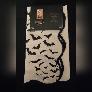 Cynthia Rowley Curious NY Halloween Bat Napkins - Set of 4 NWT